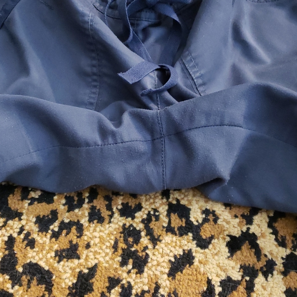 ❌❌SOLD❌❌ Greys Anatomy Scrub Pant - Picture 6 of 10